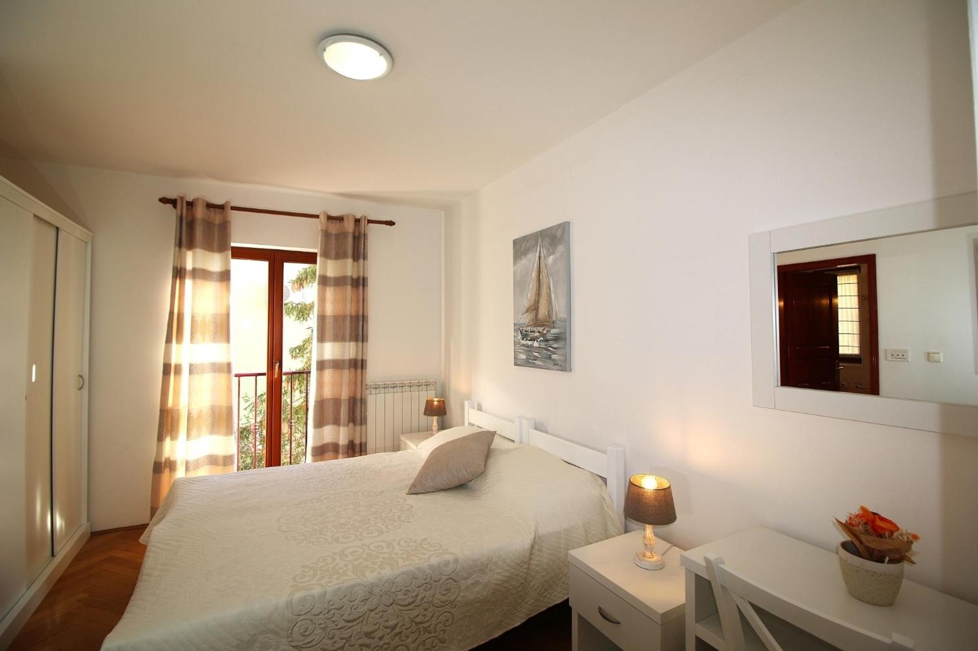 Apartments With A Parking Space Rabac, Labin - 7429 المظهر الخارجي الصورة